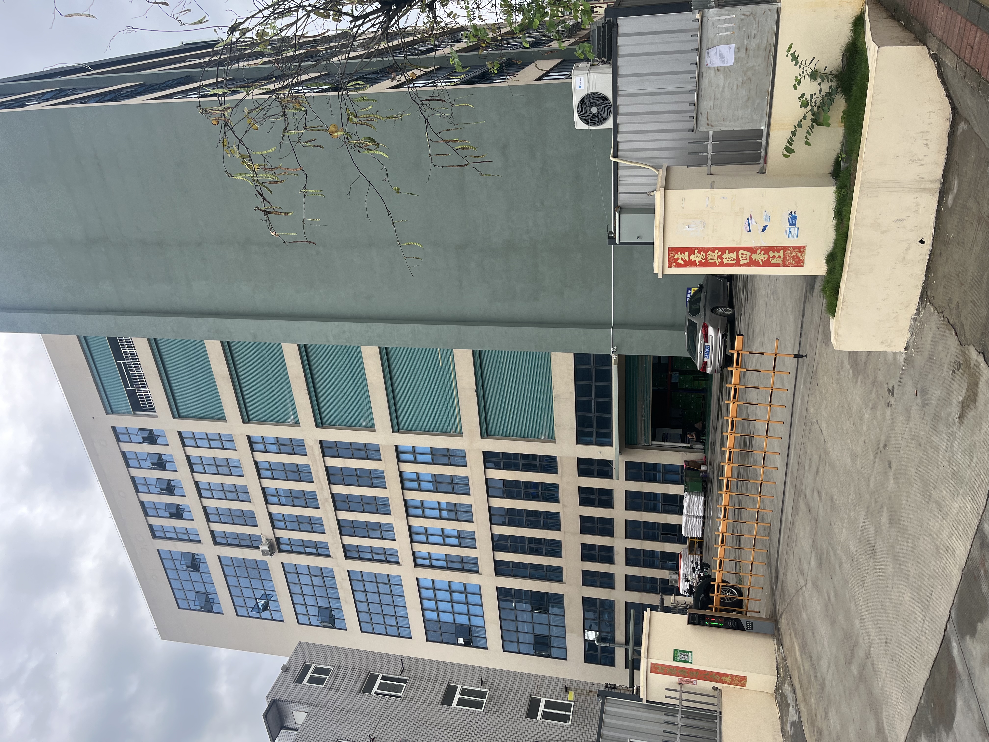 厂房全景图